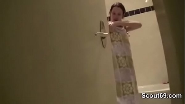Bro caught stepsis masturbating in bath and fuck her